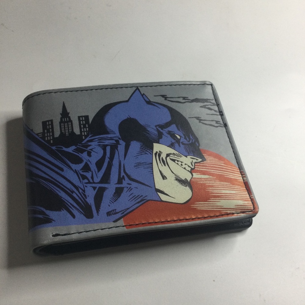 BATMAN WALLET NWOT
4.5” x 5.5”